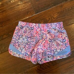 Lilly Pulitzer Running Shorts Small